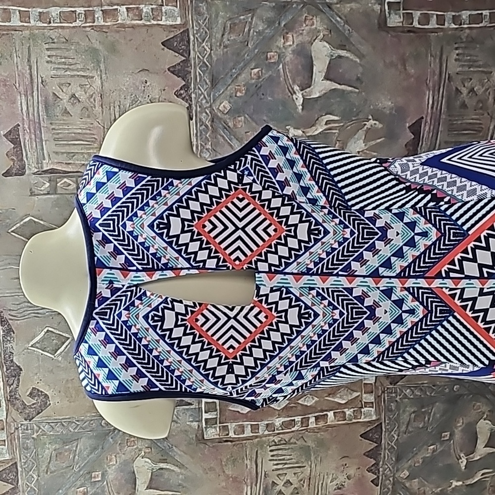 My Michelle sleeveless stretch pull over Aztec design A-line dress XL - Picture 3 of 11